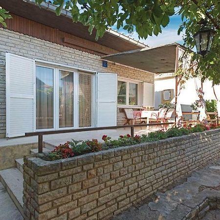 Holiday Home Gveric Водице Экстерьер фото