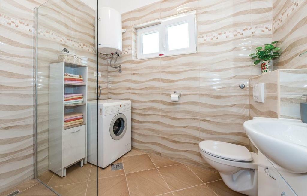 Holiday Home Gveric Водице Экстерьер фото